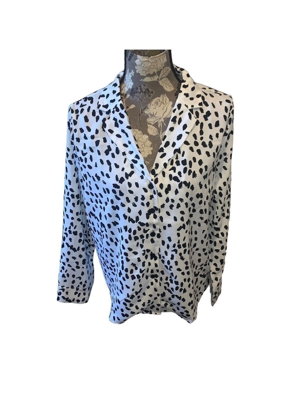 CUPSHE Black & White Spotted Blouse Size Large New with tags